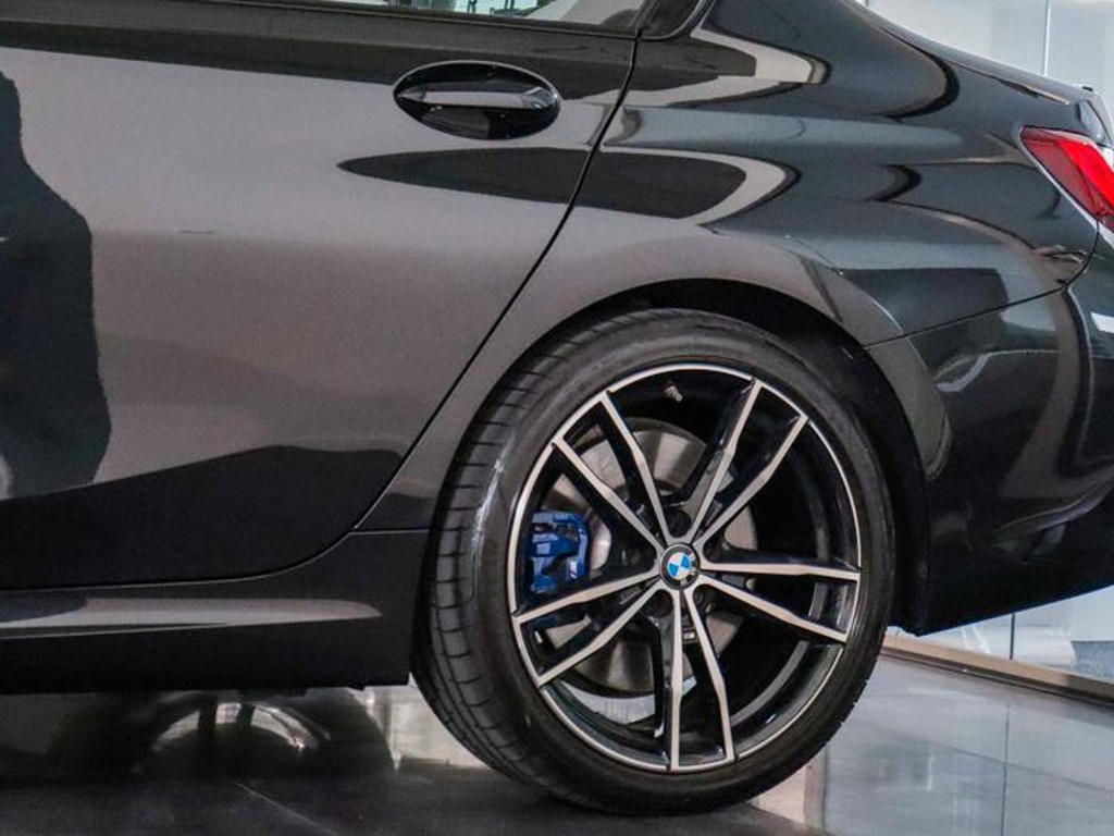 BMW M340
