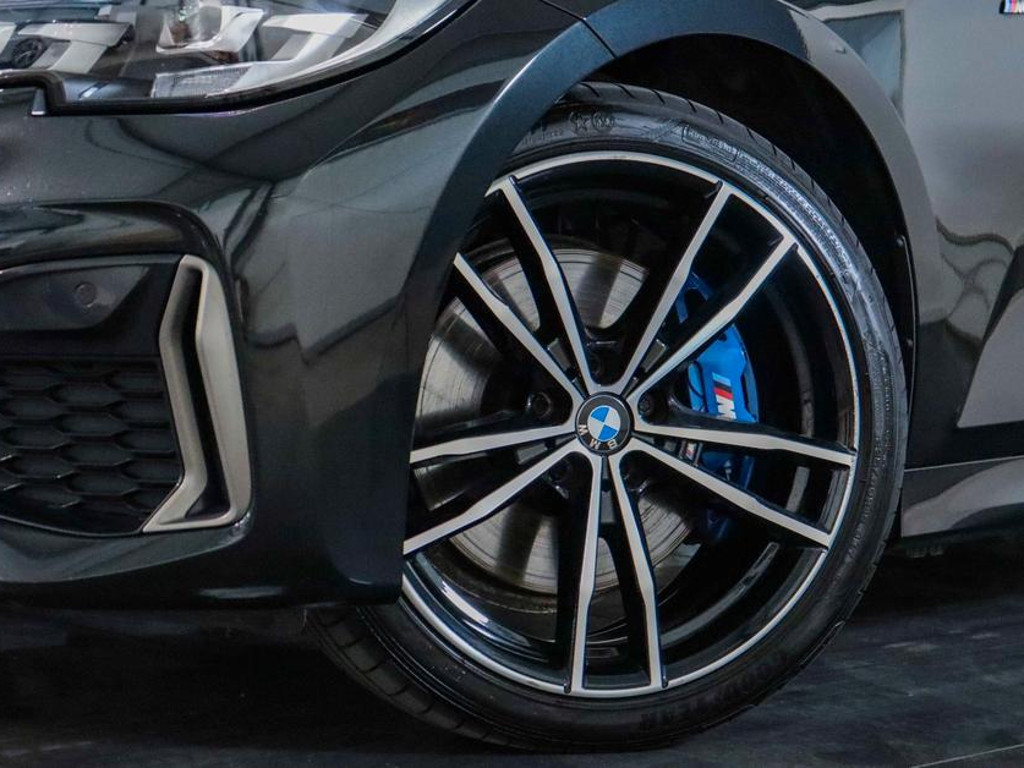 BMW M340