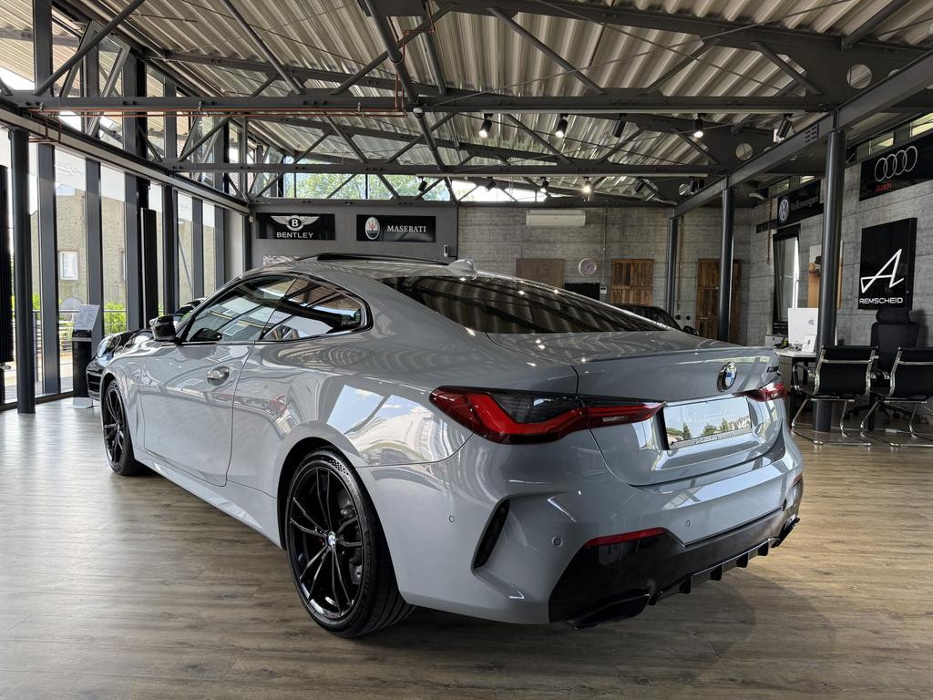 BMW M440