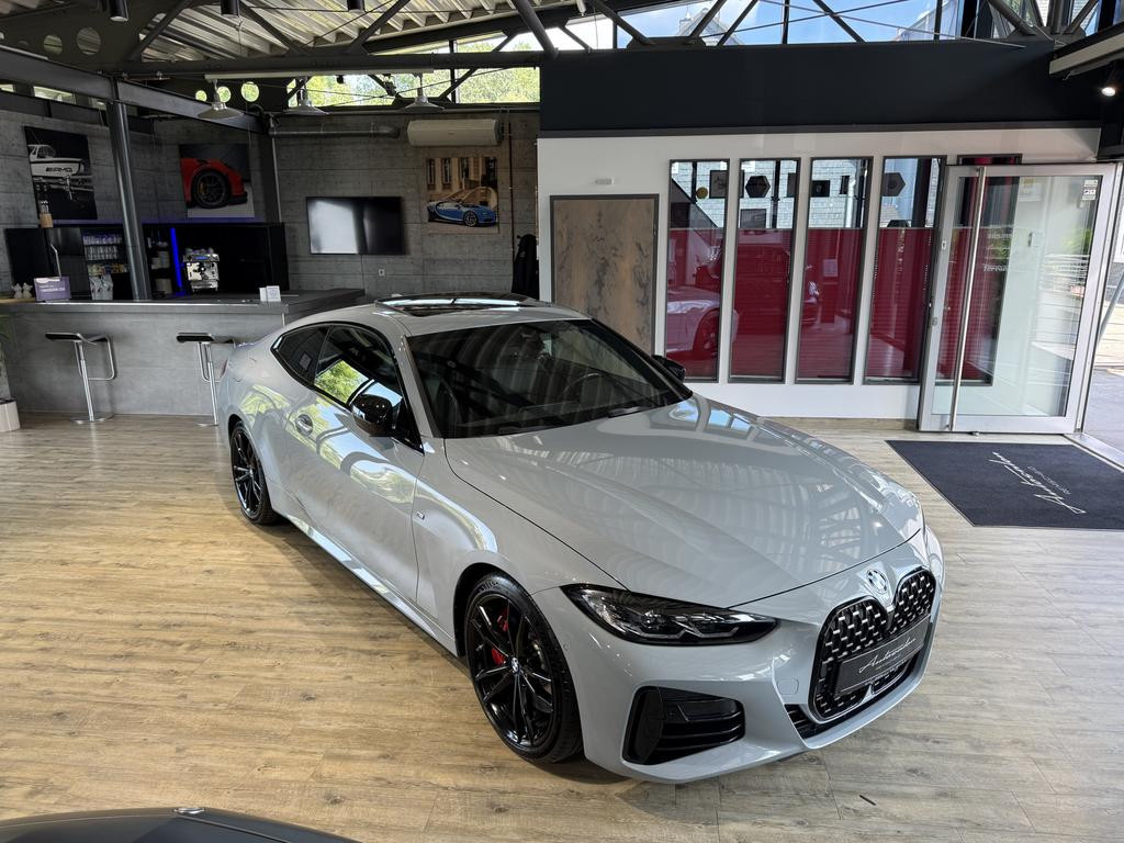 BMW M440