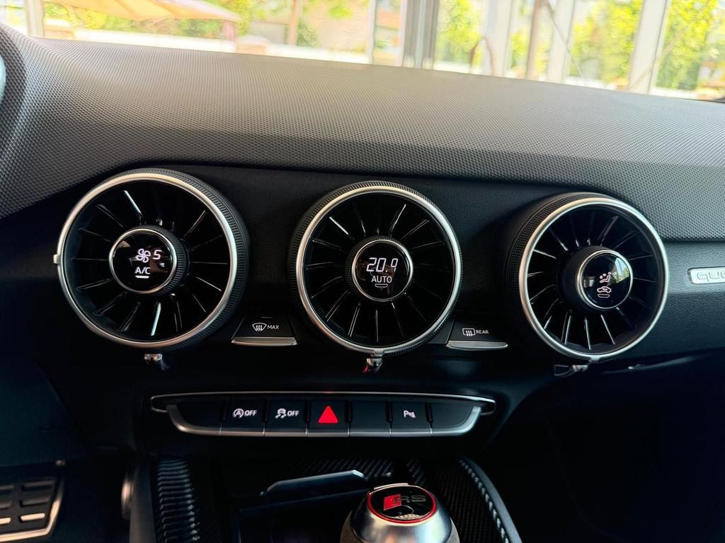 Audi TT RS