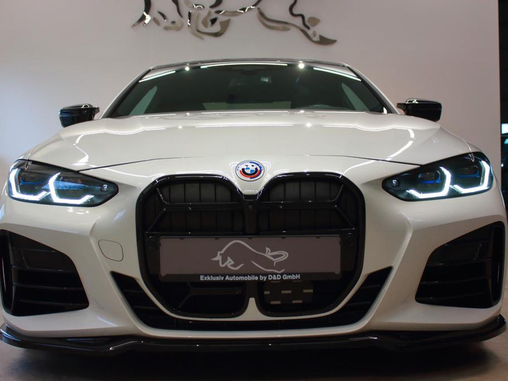 BMW M440