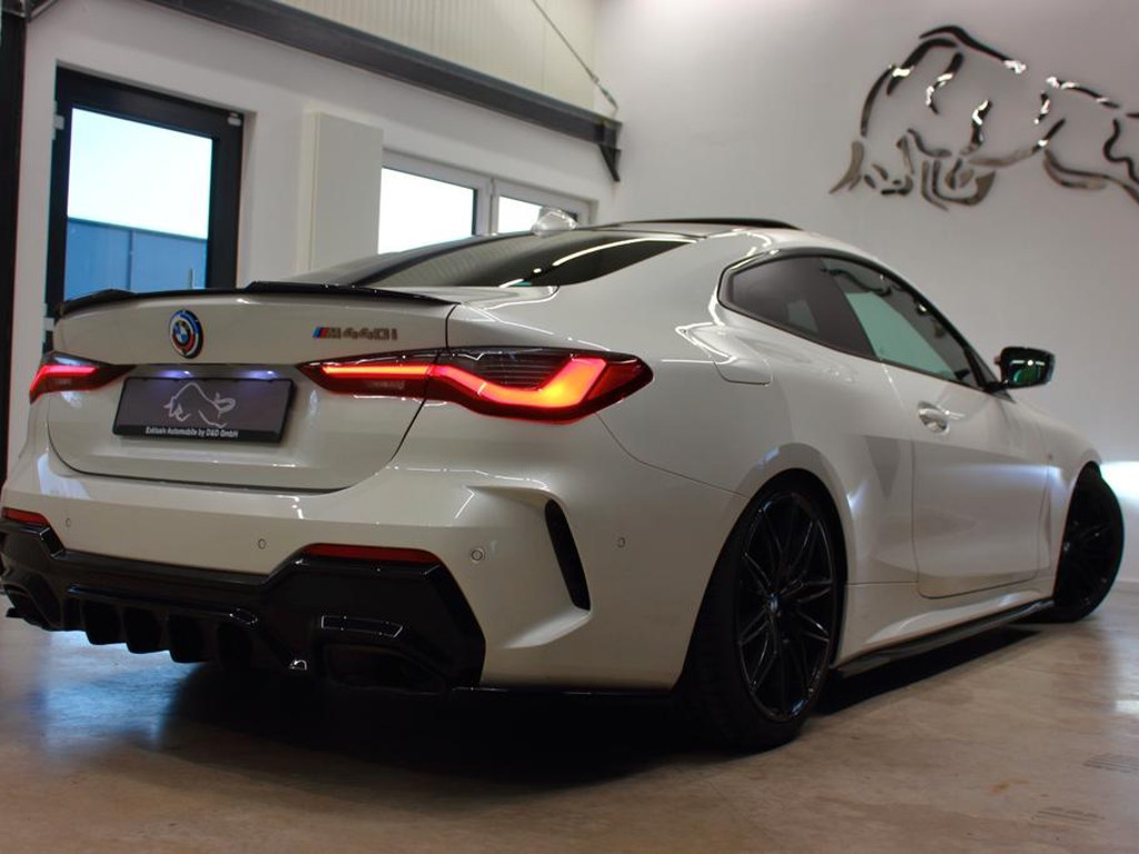 BMW M440