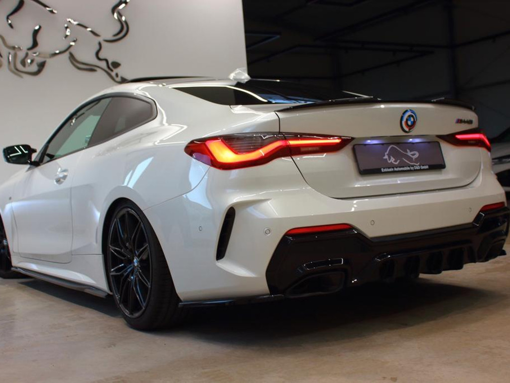 BMW M440
