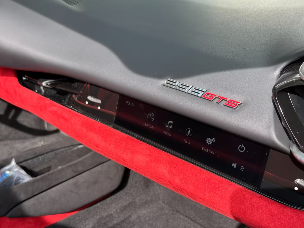 Ferrari 296 GTS