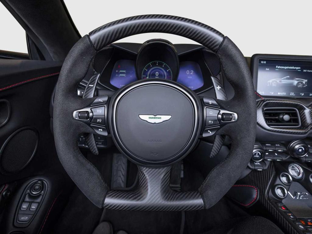 Aston Martin Vantage