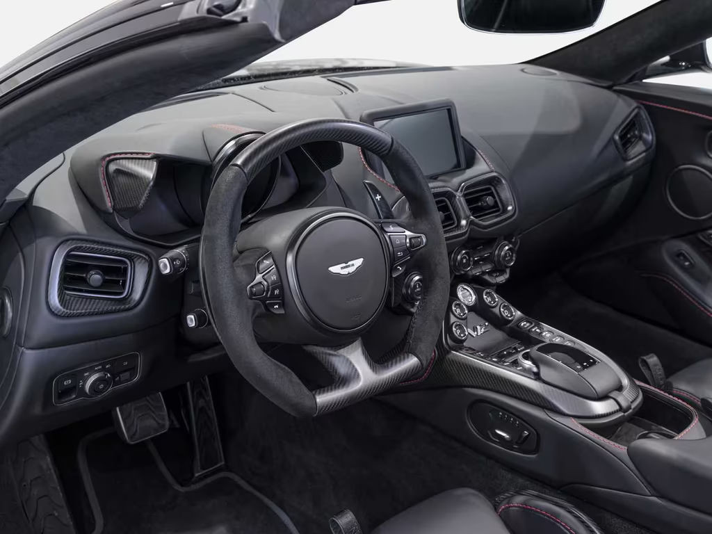 Aston Martin Vantage