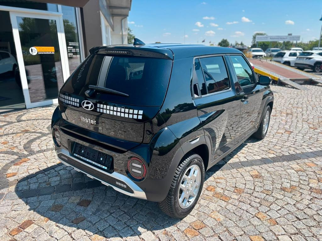Hyundai INSTER