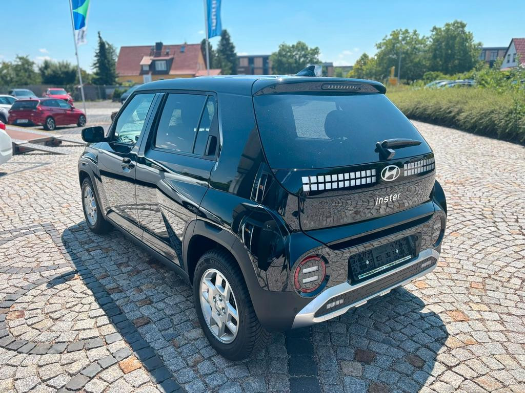 Hyundai INSTER