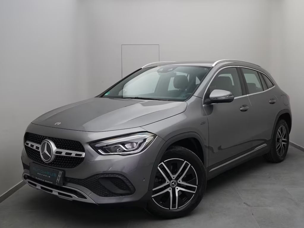 Mercedes-Benz GLA-Klasse GLA 250 Progressive GLA 250 e