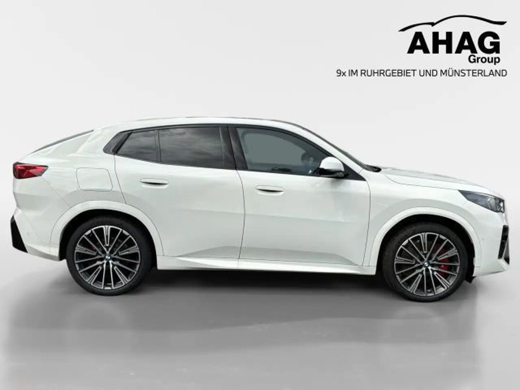 BMW iX2