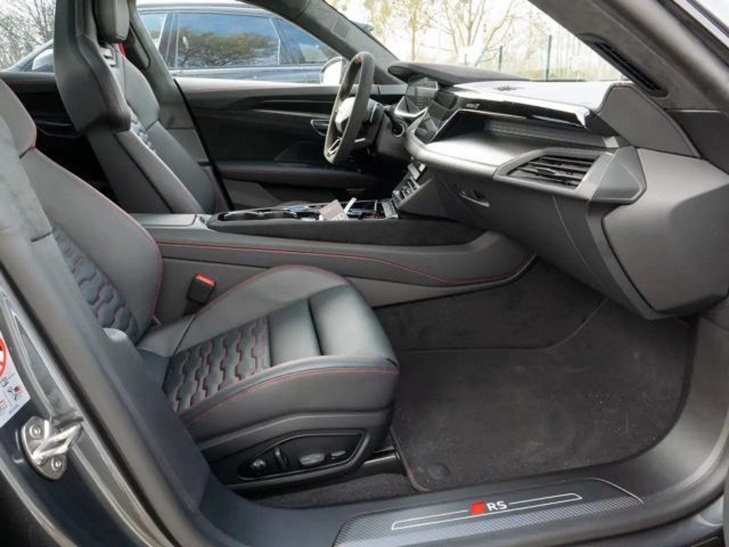 Audi RS e-tron GT