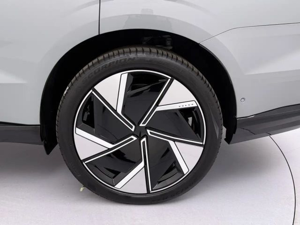 Volvo EX90