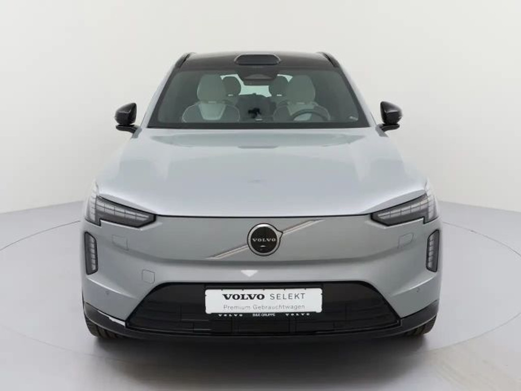 Volvo EX90