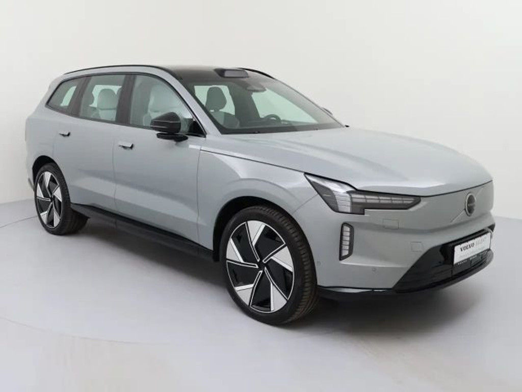 Volvo EX90