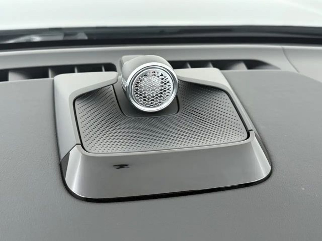 Volvo EX90