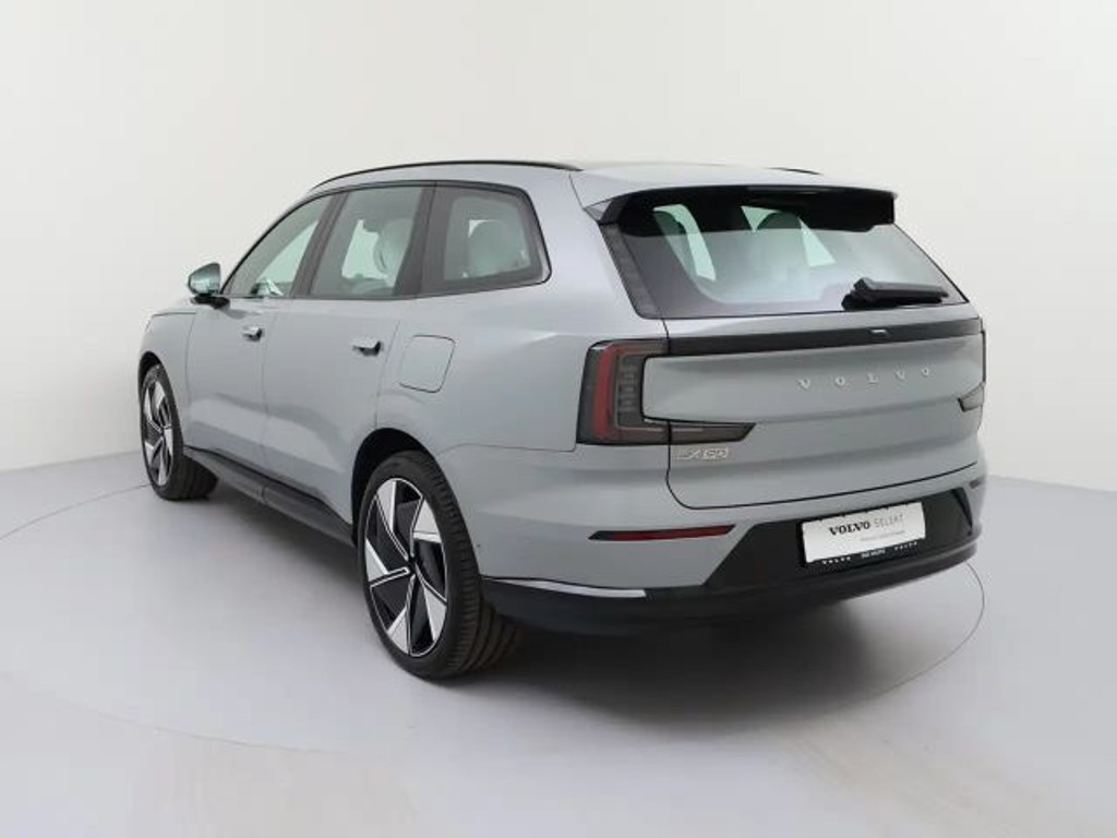 Volvo EX90