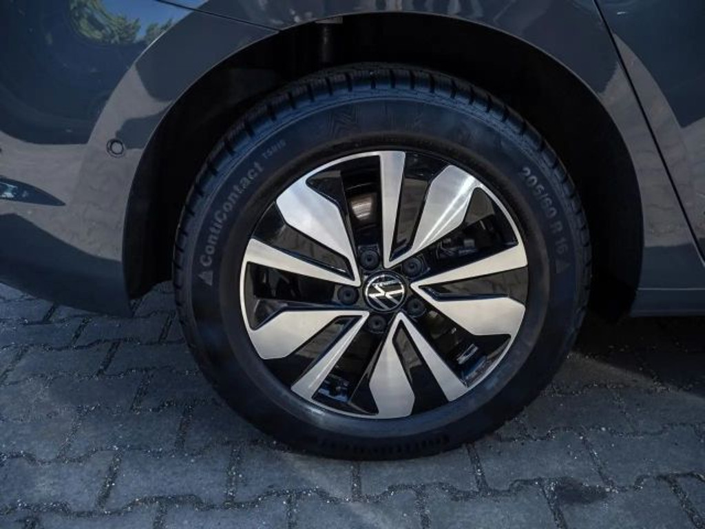 Volkswagen Touran DSG 1.5 TSI