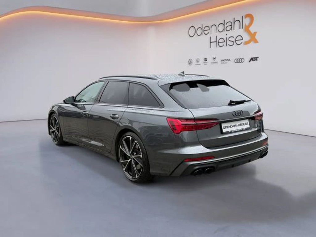 Audi S6
