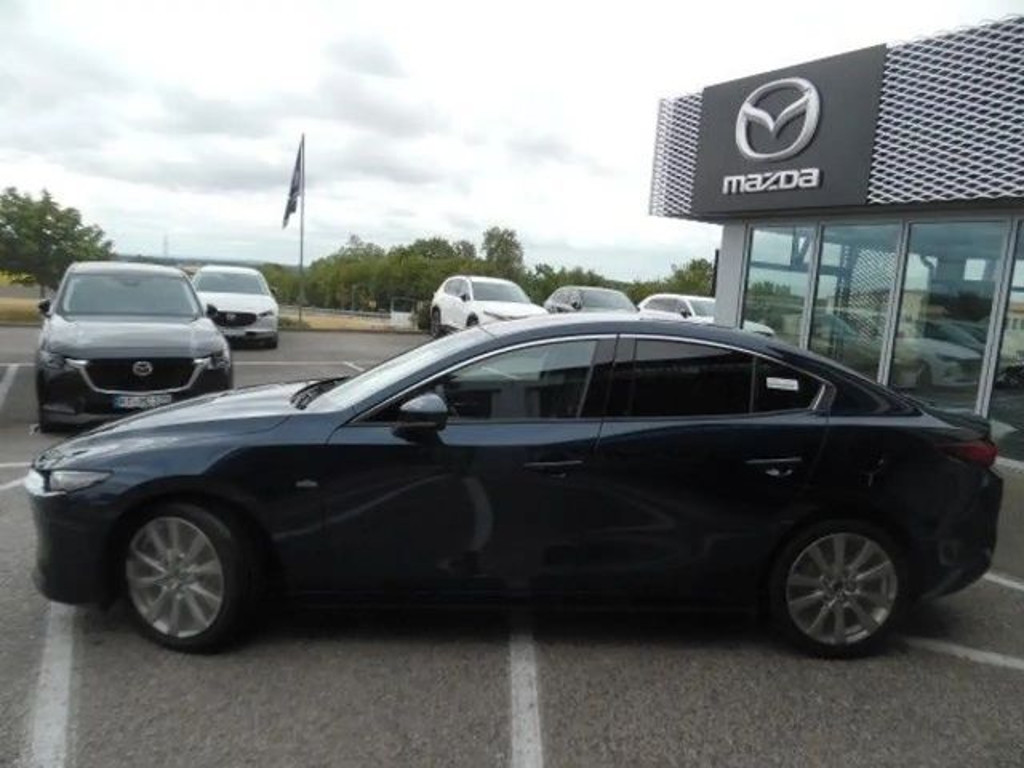 Mazda 3 Exclusive-line