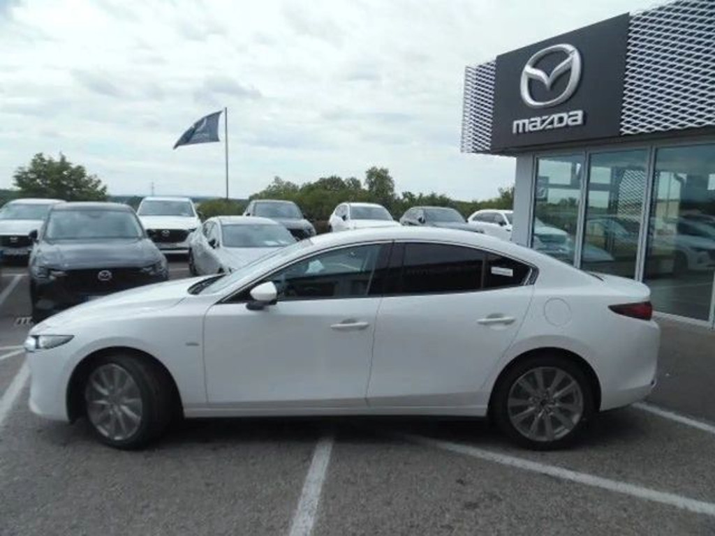 Mazda 3 SkyActiv Exclusive-line e-Skyactiv