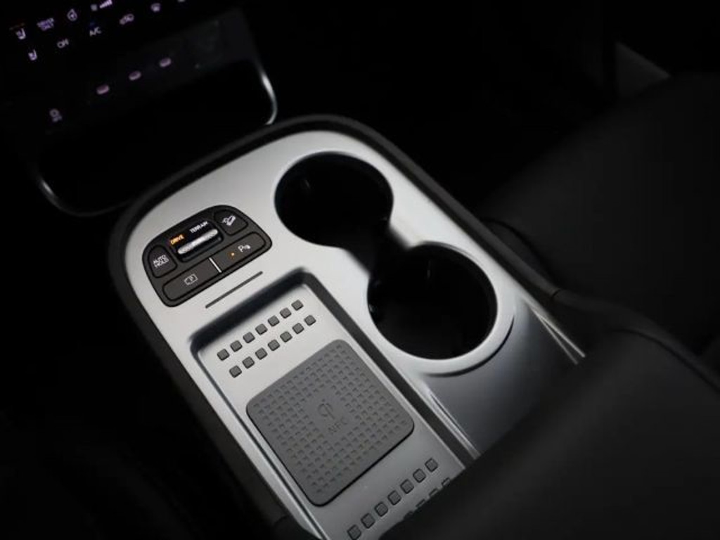 Hyundai IONIQ 9