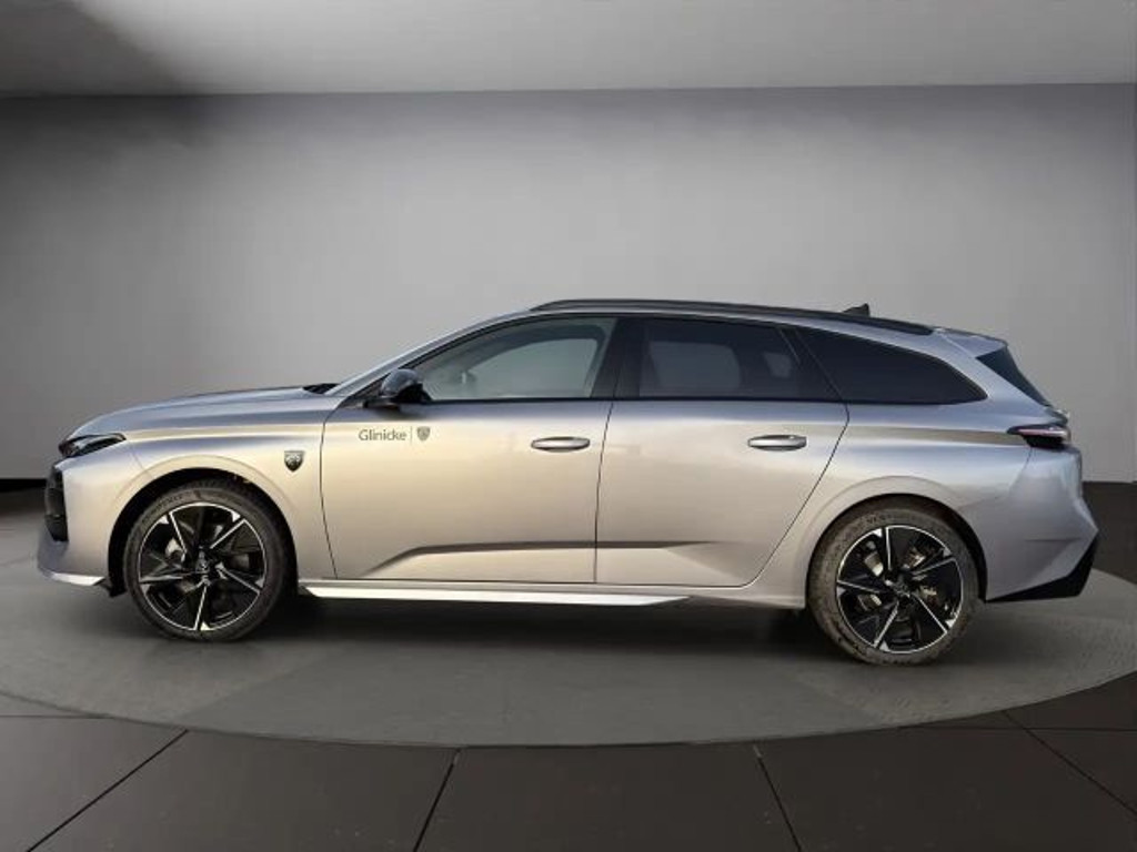 Peugeot e-308