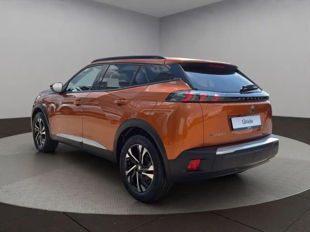 Peugeot e-2008