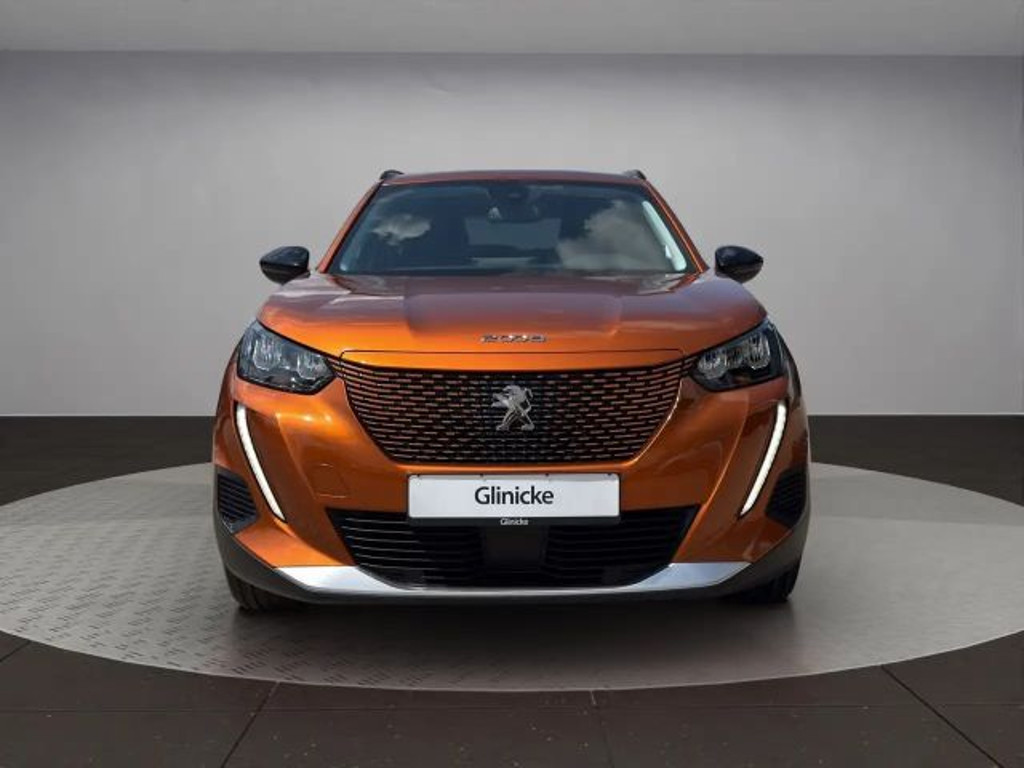 Peugeot e-2008