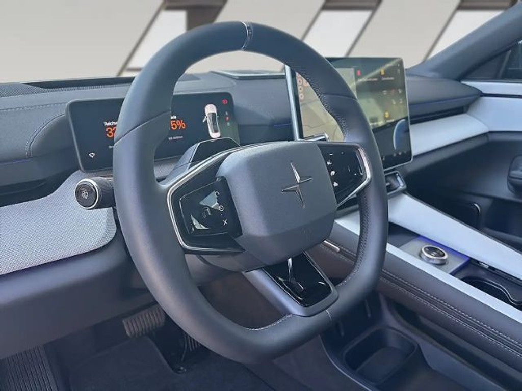 Polestar 4