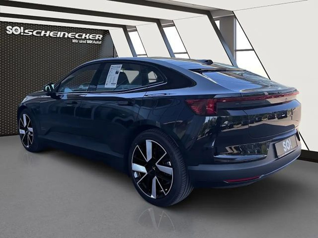 Polestar 4