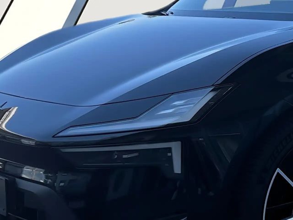 Polestar 4