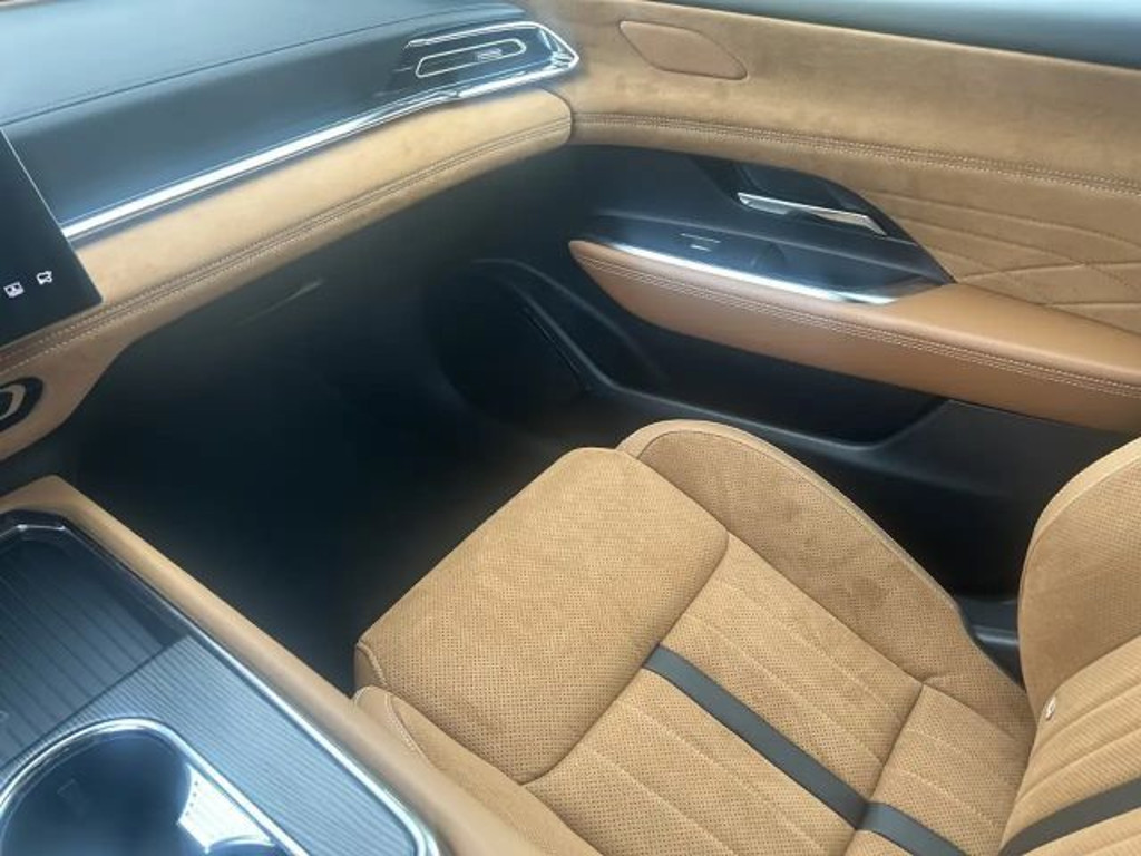 Mazda 6e
