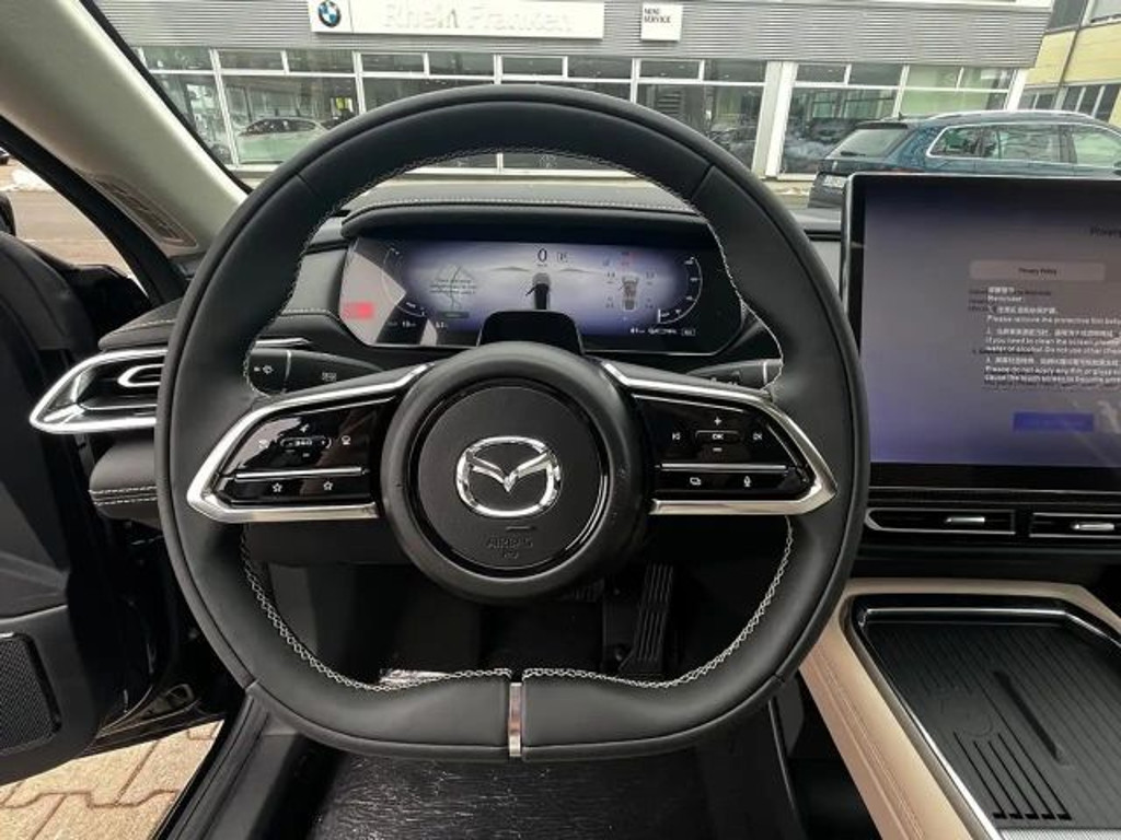 Mazda 6e