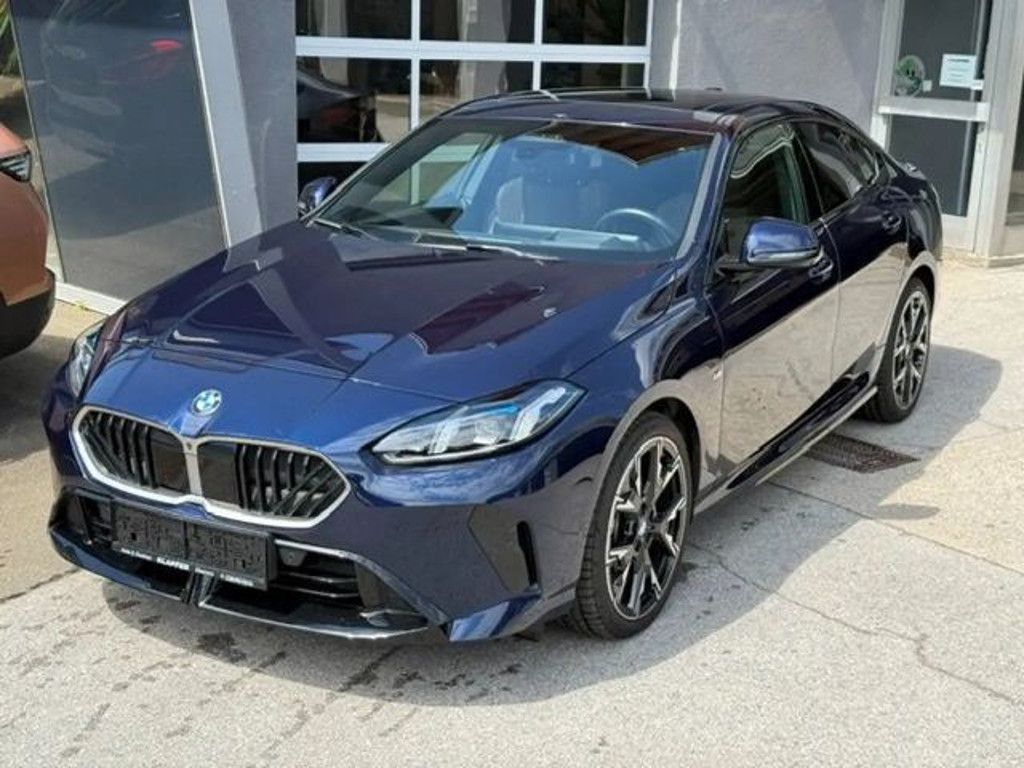 BMW 2 Serie 220 M-Sport Sedan 220d