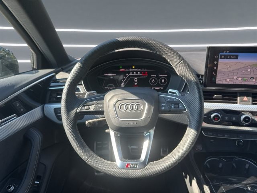 Audi RS4