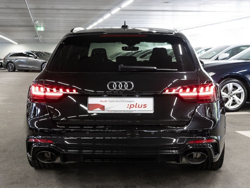 Audi RS4