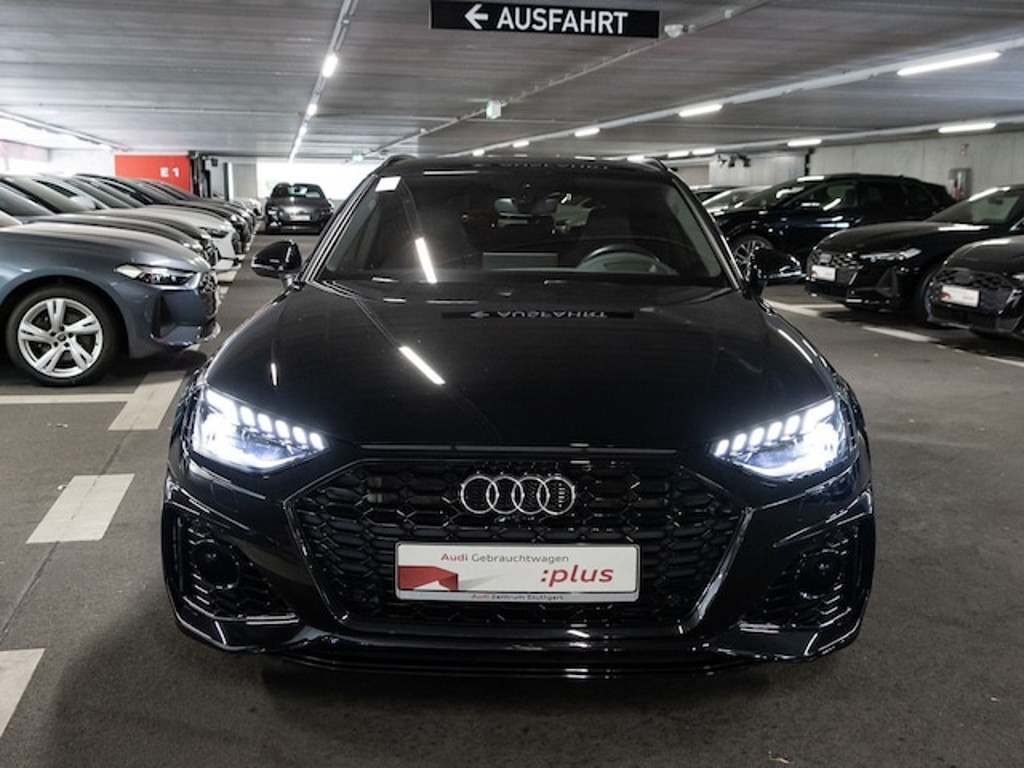 Audi RS4