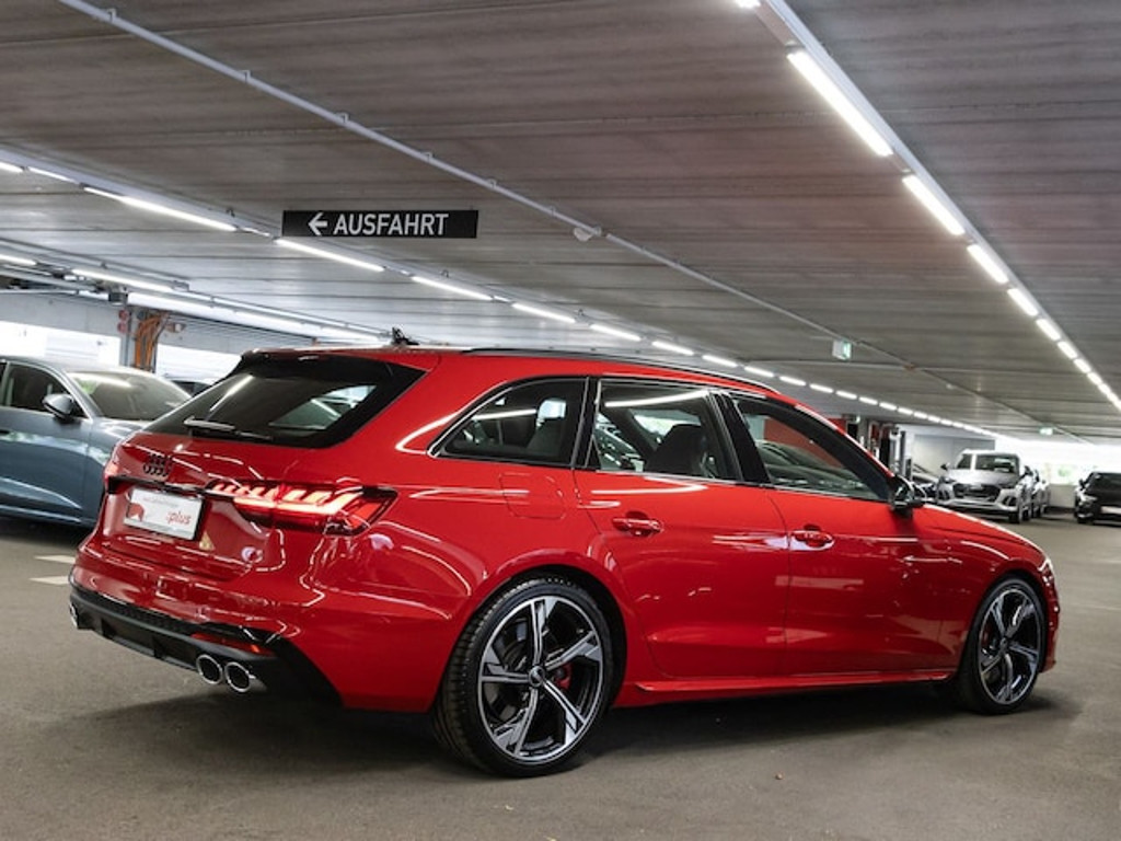 Audi S4