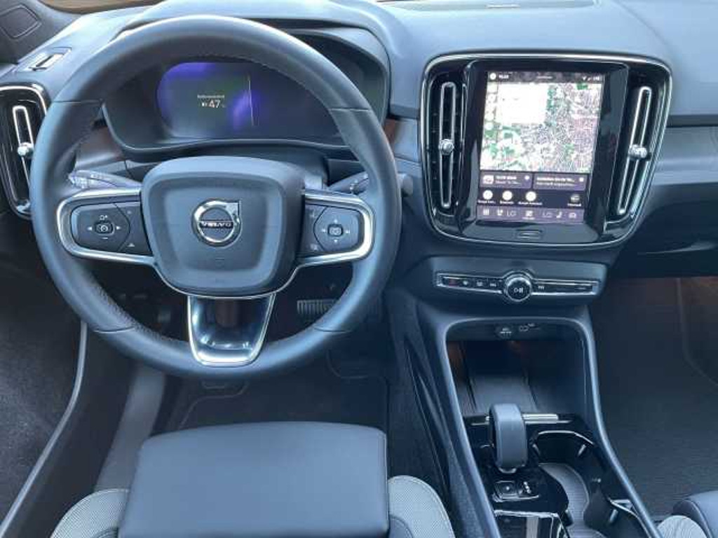 Volvo C40