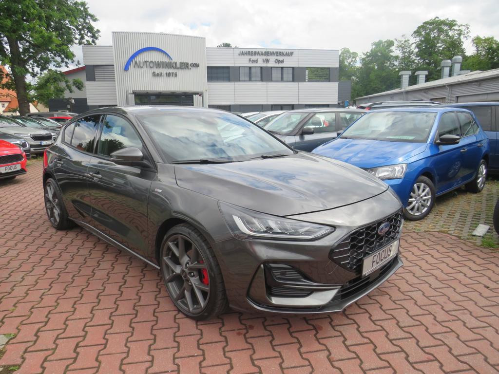 Ford Focus ST Line
