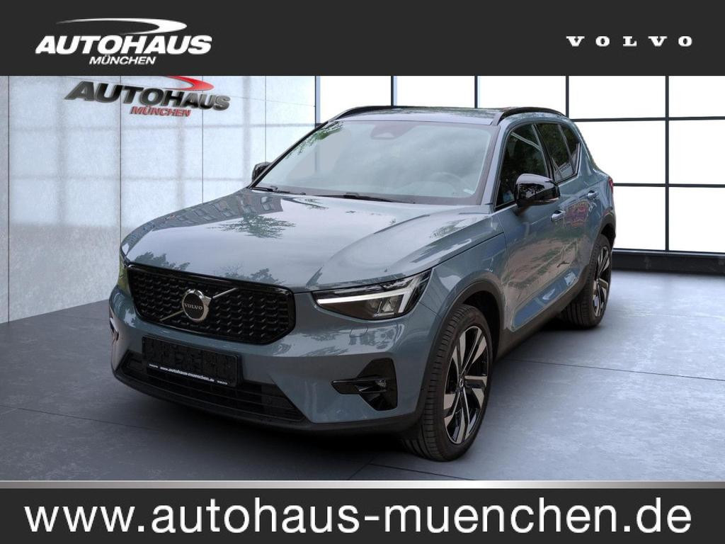 Volvo XC40 Plus Dark
