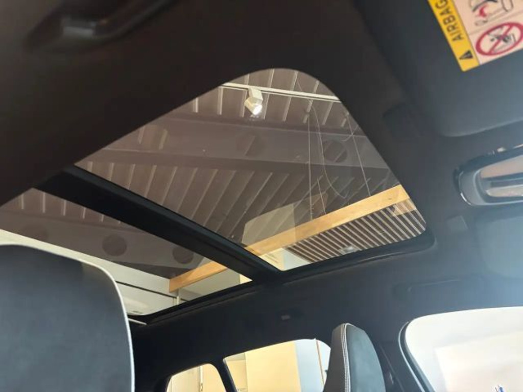 Volvo EX40