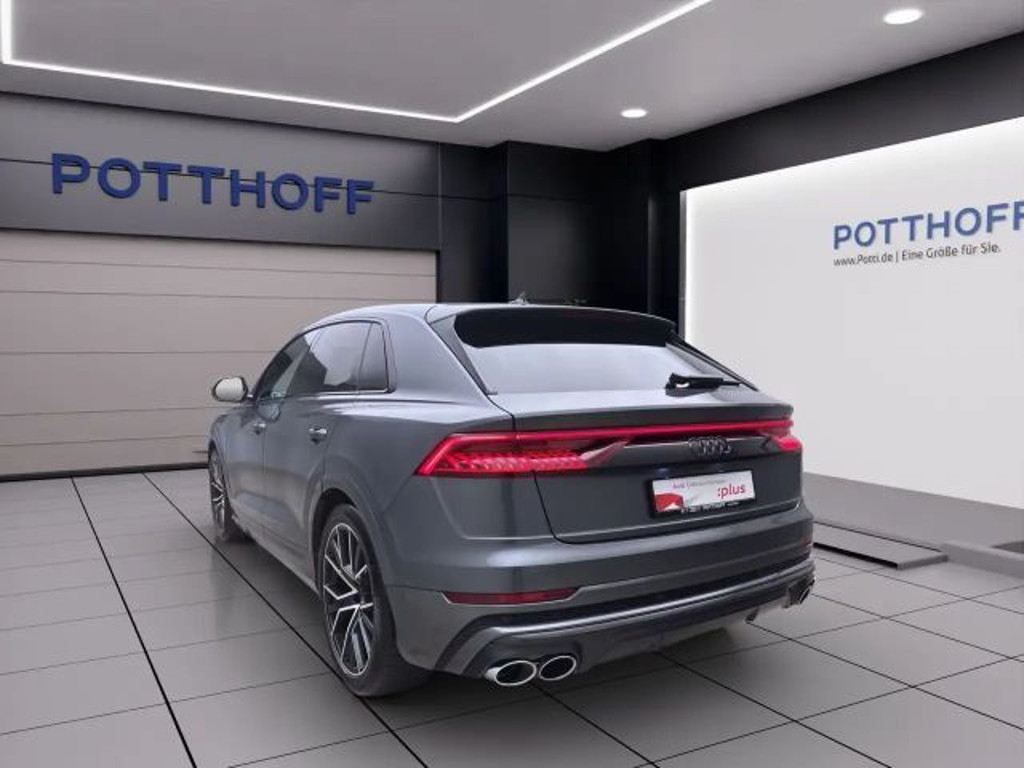 Audi SQ8