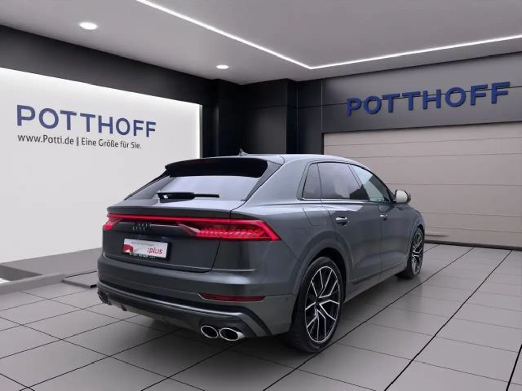 Audi SQ8