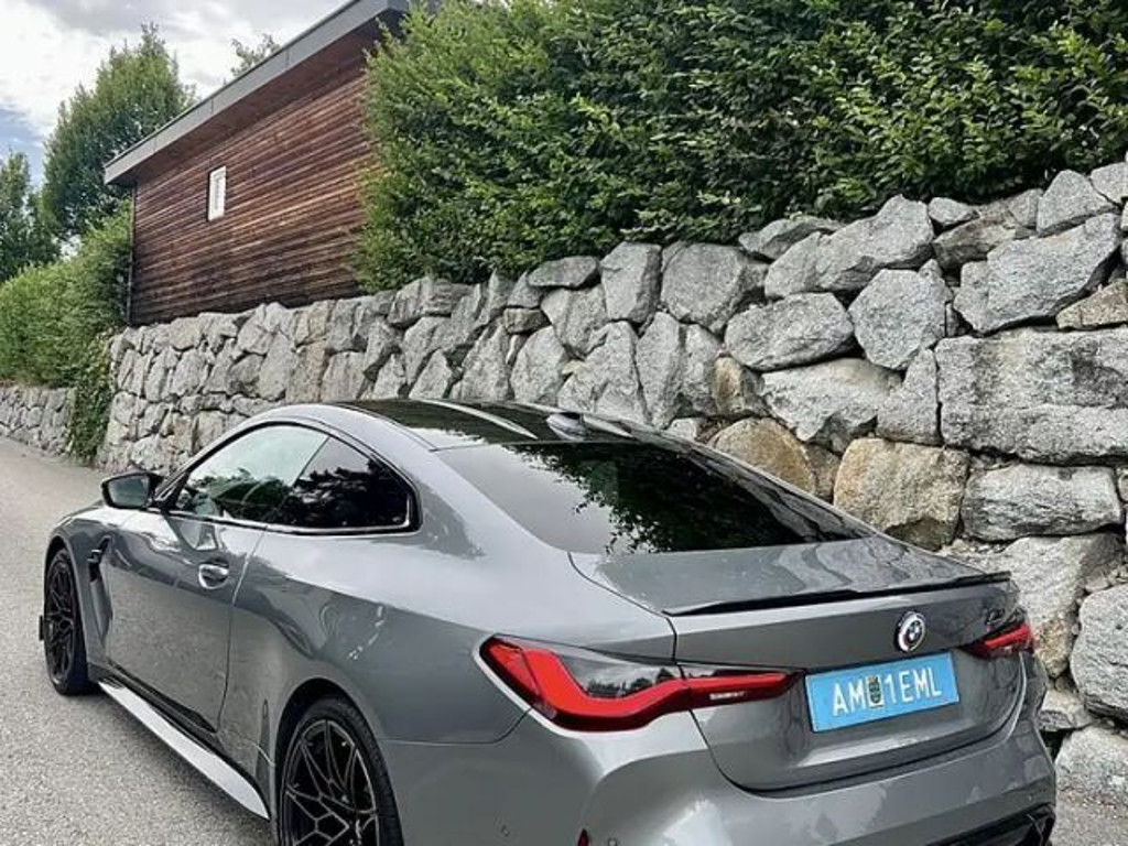 BMW M4