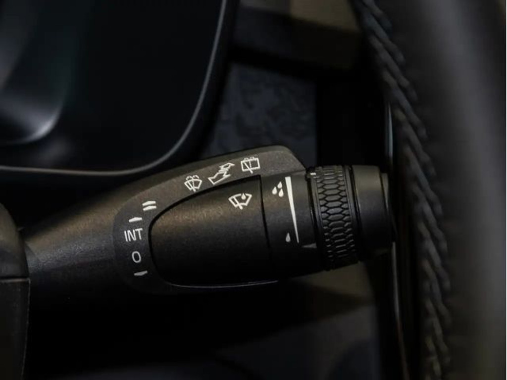 Volvo EX40