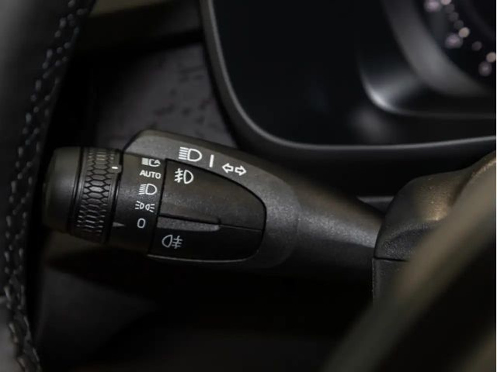 Volvo EX40