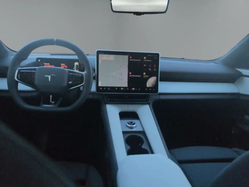 Polestar 4