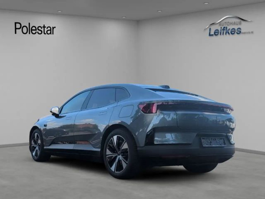 Polestar 4
